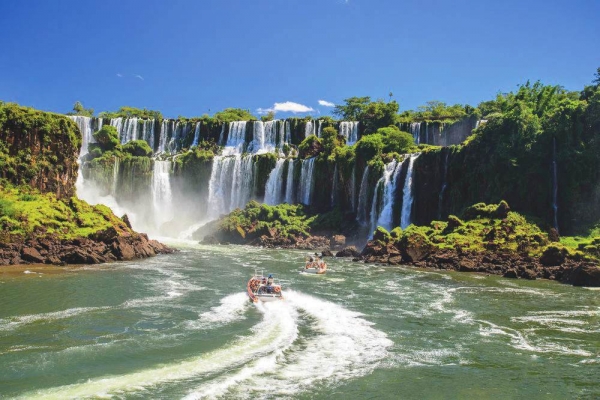 Cataratas del Iguazú Excursiones-Parque Argentino-lancha aventura